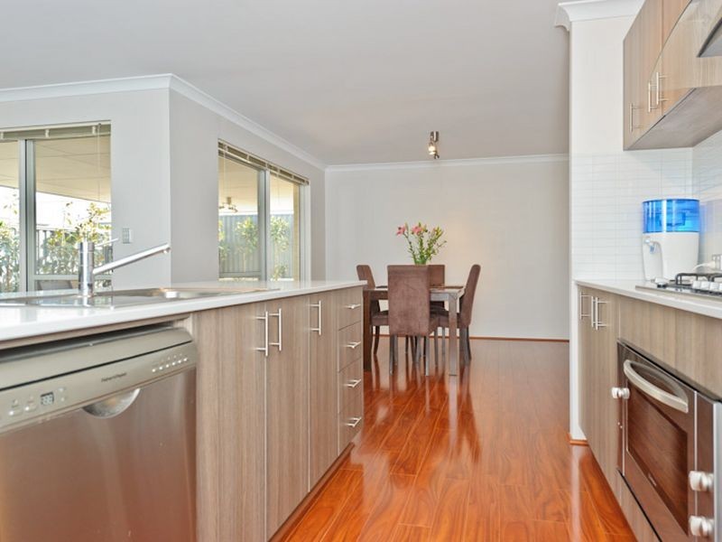 1 Bradburn Street, Aveley WA 6069