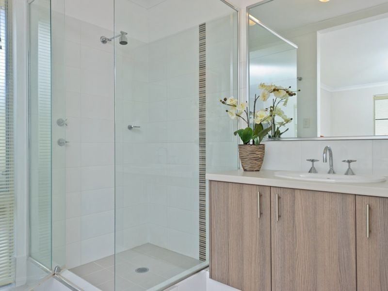 1 Bradburn Street, Aveley WA 6069
