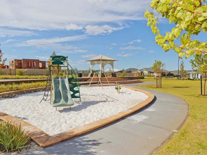 1 Bradburn Street, Aveley WA 6069