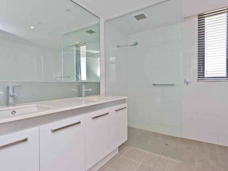 405/2 Oldfield Street, Burswood WA 6100