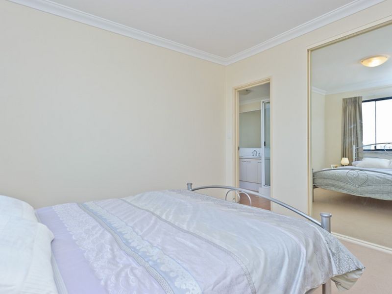 10/28 Bronte Street, East Perth WA 6004