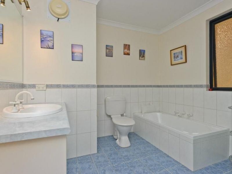 8/30 Bronte Street, East Perth WA 6004