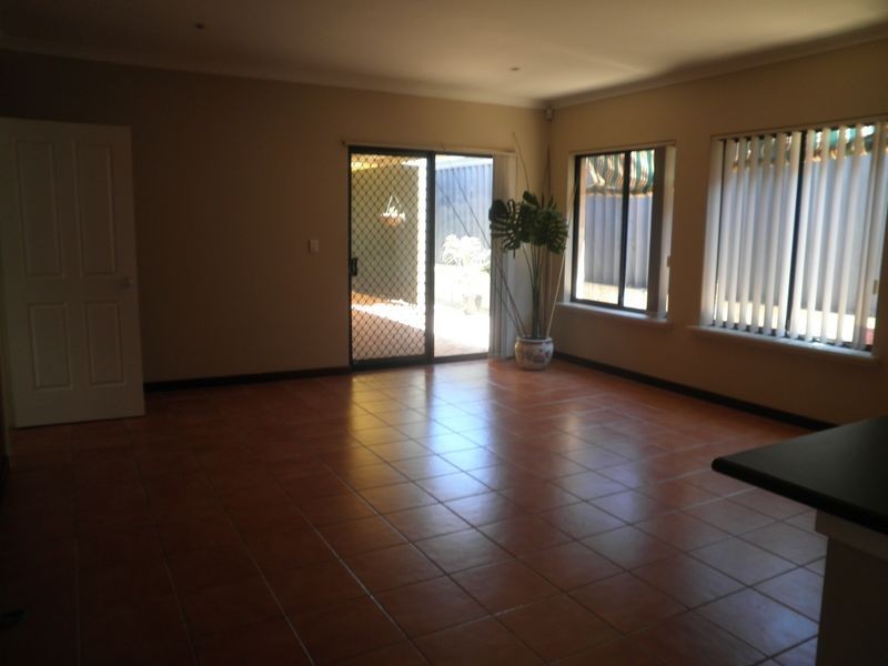 64 Surrey Road, Rivervale WA 6103