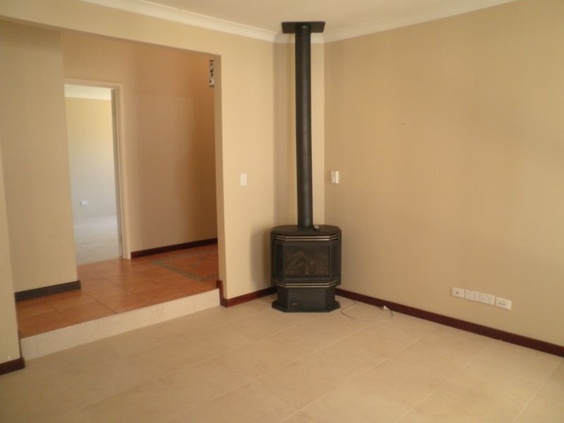 64 Surrey Road, Rivervale WA 6103