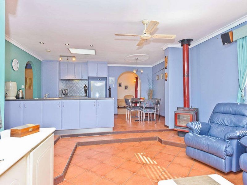 44 Rugby Street, Bassendean WA 6054