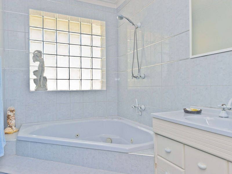 44 Rugby Street, Bassendean WA 6054