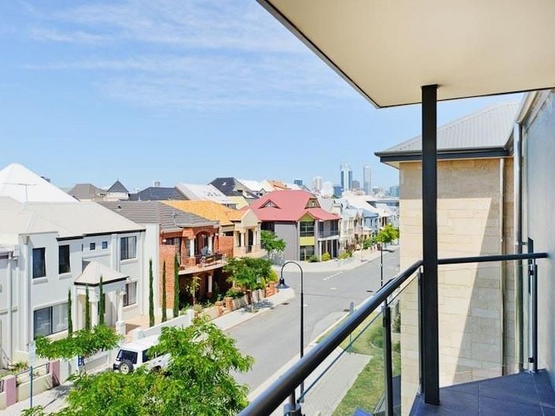 7/39 Tully Road, East Perth WA 6004