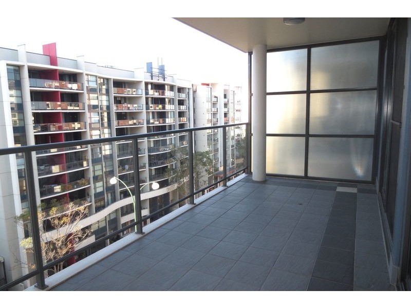 73/131 Adelaide Terrace, East Perth WA 6004