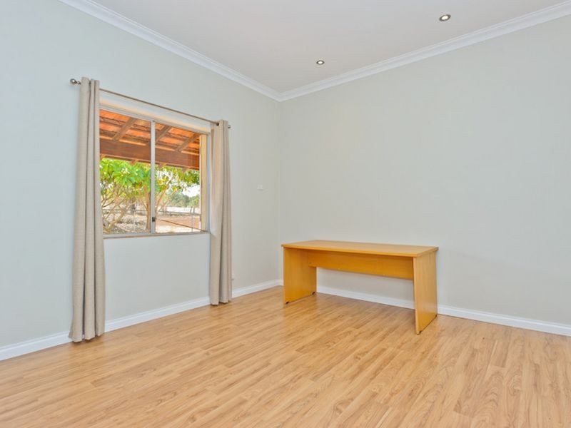 72 Kimberley Street, Bullsbrook WA 6084