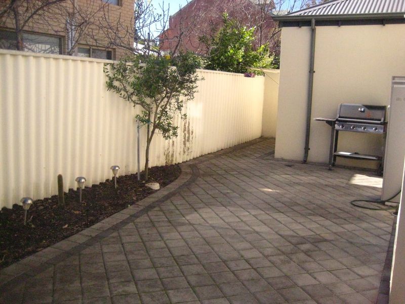 10B Bruce Street, Leederville WA 6007