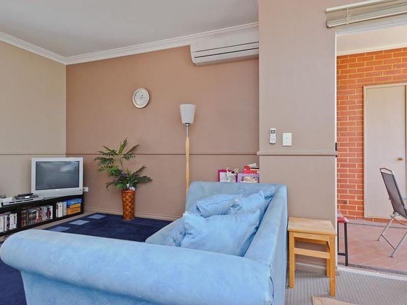 21/62 Bronte Street, East Perth WA 6004