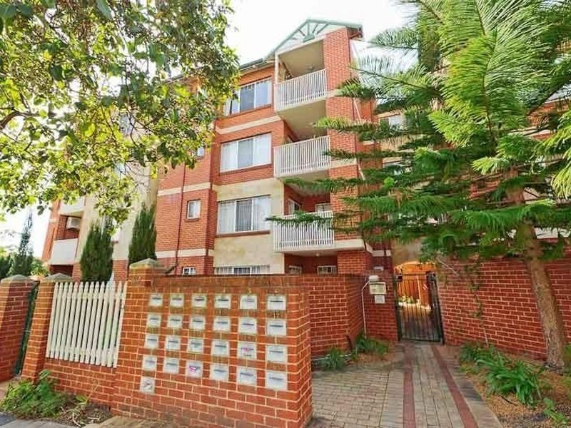 21/62 Bronte Street, East Perth WA 6004