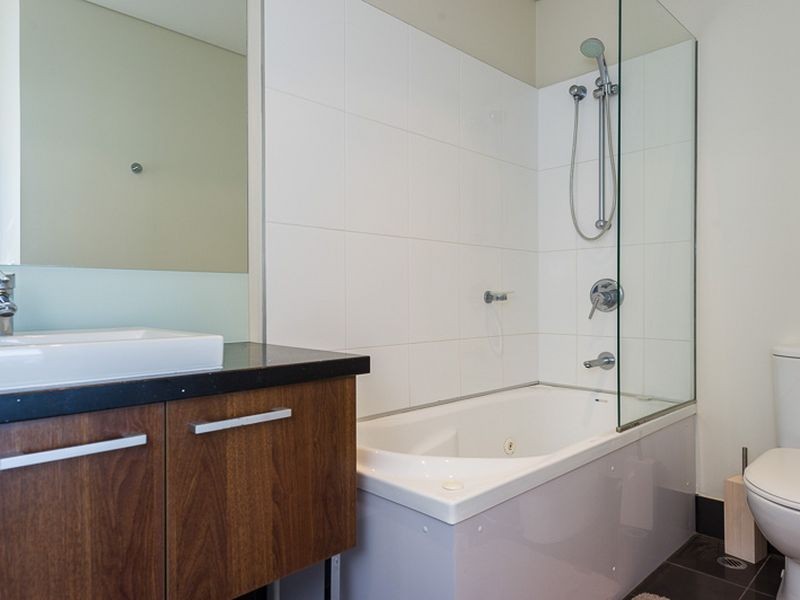 86/151 Adelaide Terrace, East Perth WA 6004