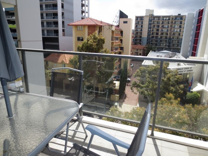 47/131 Adelaide Terrace, East Perth WA 6004