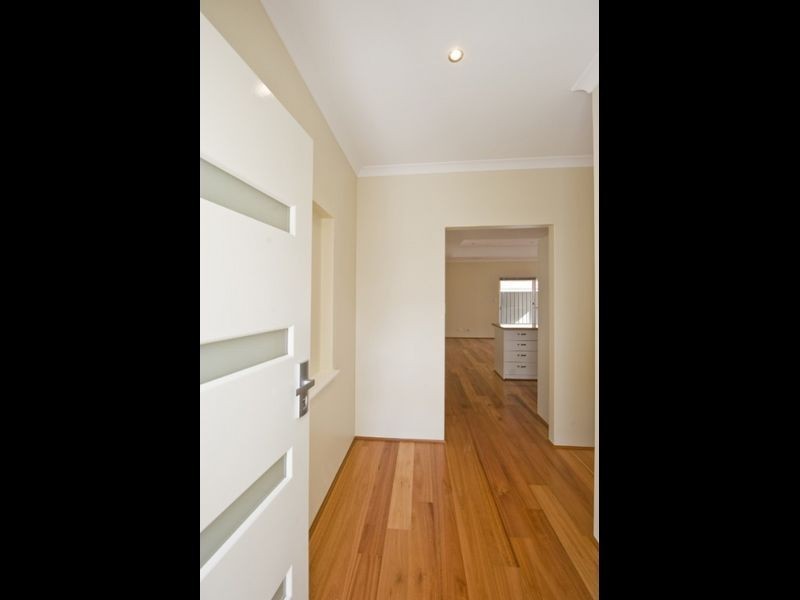 81B Moulden Avenue, Yokine WA 6060