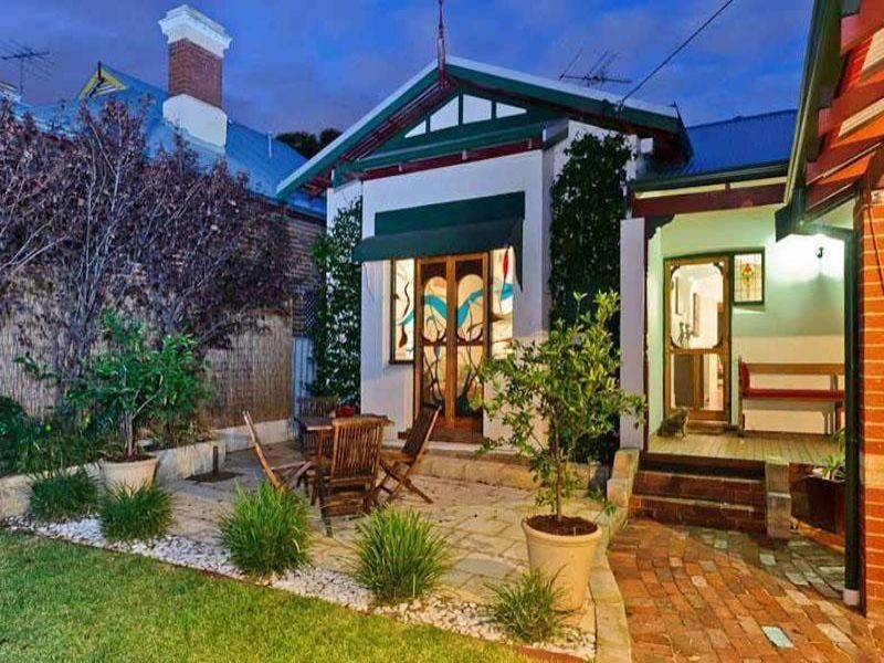 70 Crawford Road, Maylands WA 6051