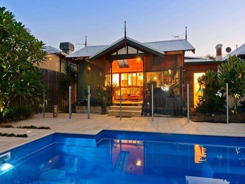 70 Crawford Road, Maylands WA 6051