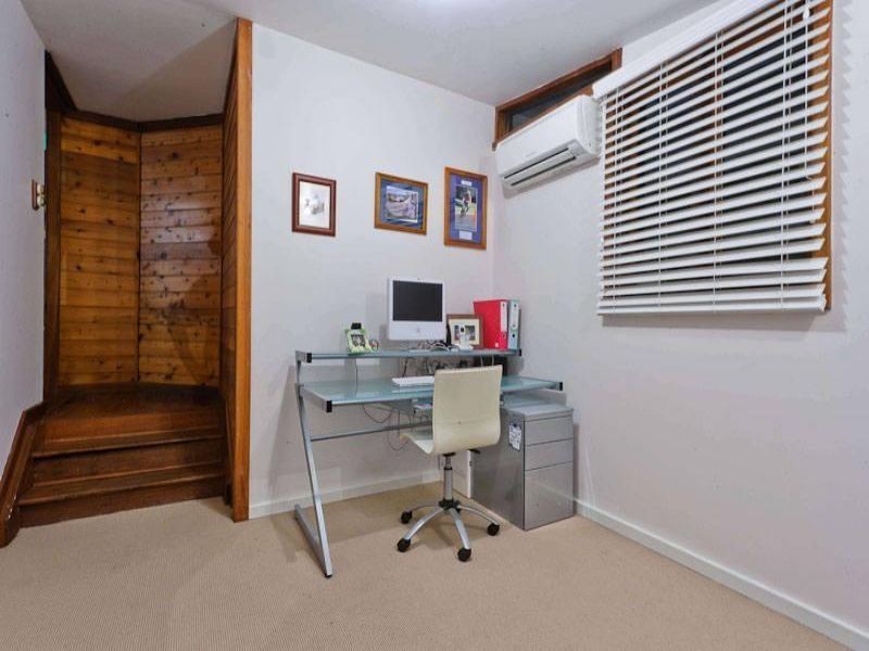 70 Crawford Road, Maylands WA 6051