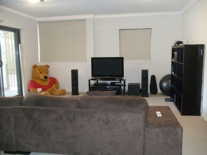 27/18 Wellington Street, East Perth WA 6004