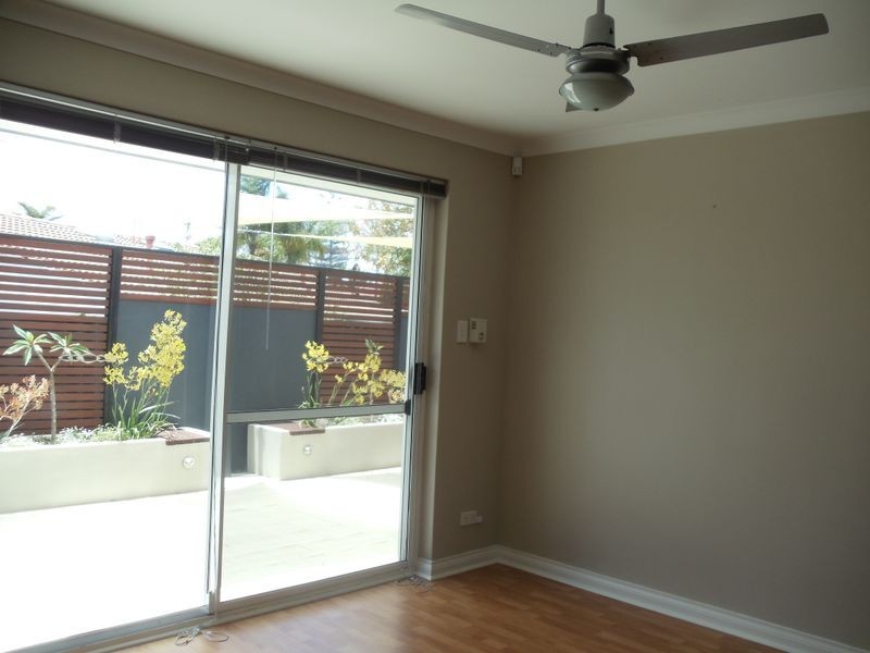 2/96 Green Street, Joondanna WA 6060