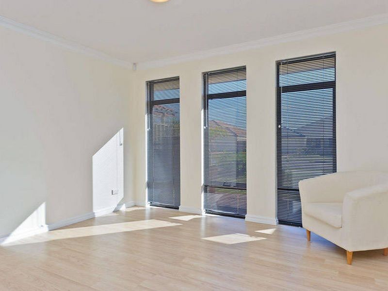 82 Marchwood Boulevard, Butler WA 6036