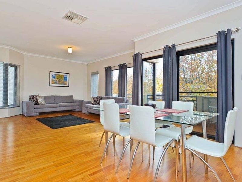 4/131 Royal Street, East Perth WA 6004