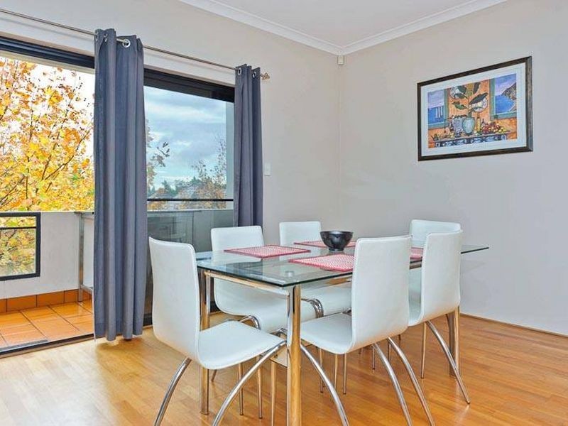 4/131 Royal Street, East Perth WA 6004