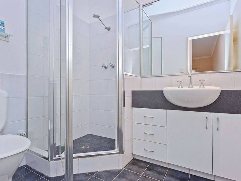 4/131 Royal Street, East Perth WA 6004