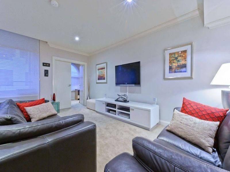 13/20 Royal Street, East Perth WA 6004