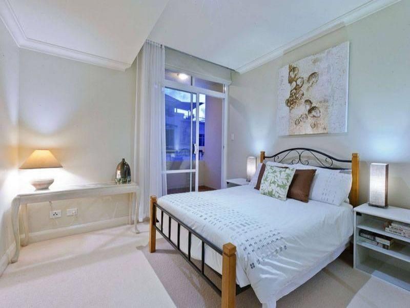 13/20 Royal Street, East Perth WA 6004