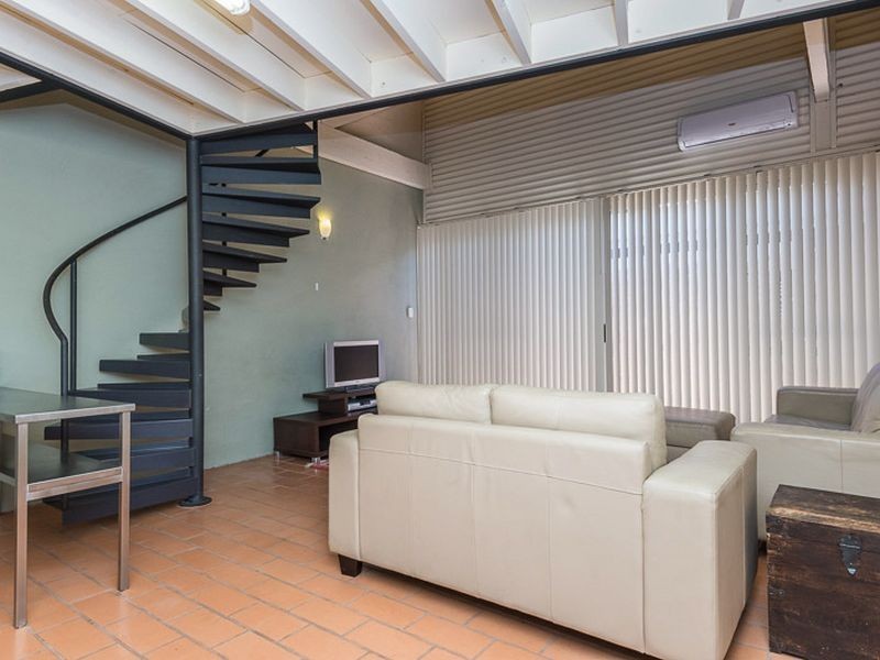 9 Little Brown Street, East Perth WA 6004