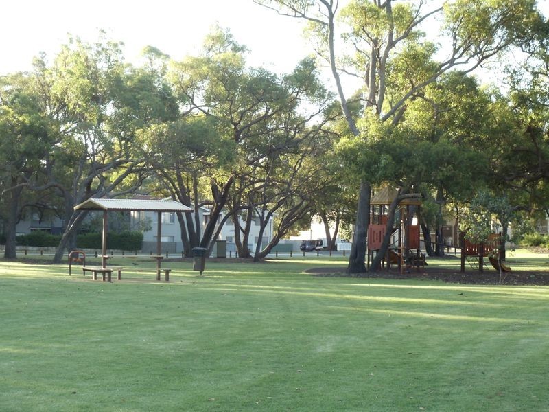 5/4 Jersey Street, Jolimont WA 6014