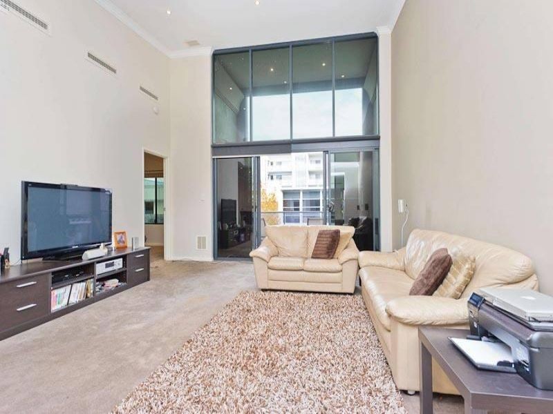 17/118 Royal Street, East Perth WA 6004