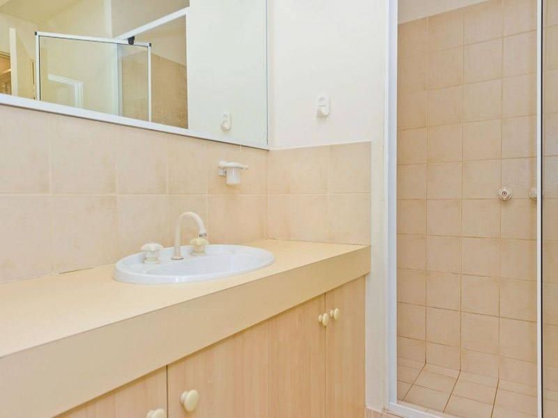 1/11 Regal Place, East Perth WA 6004