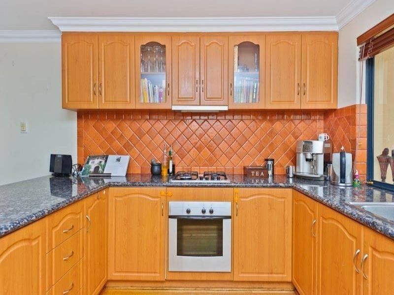 6 Tully Road, East Perth WA 6004