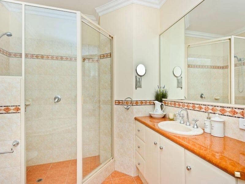 6 Tully Road, East Perth WA 6004