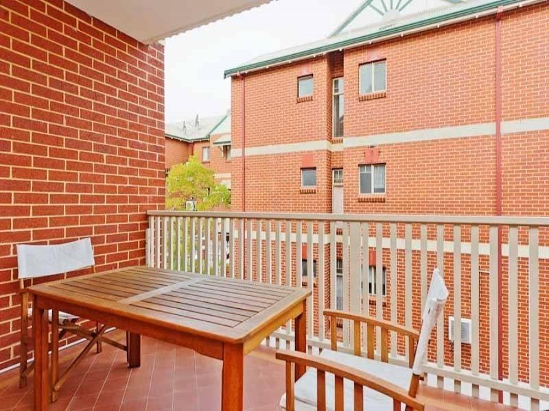 15/48 Wellington Street, East Perth WA 6004