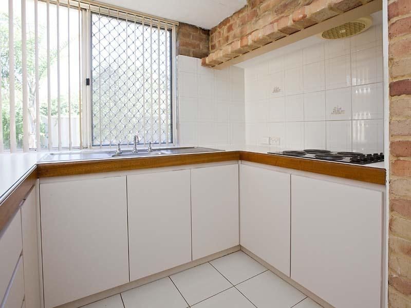 22B Greengage Court, Armadale WA 6112