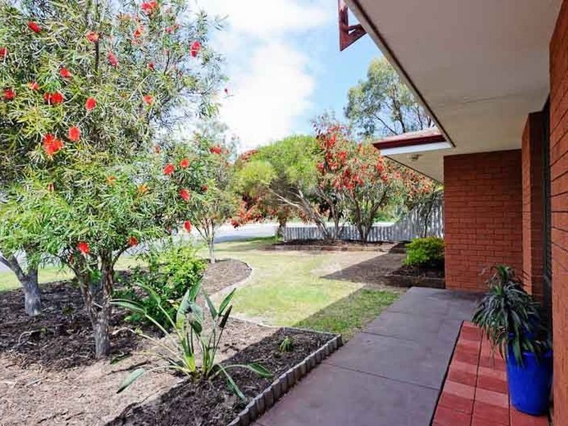 50 Ellison Drive, Padbury WA 6025