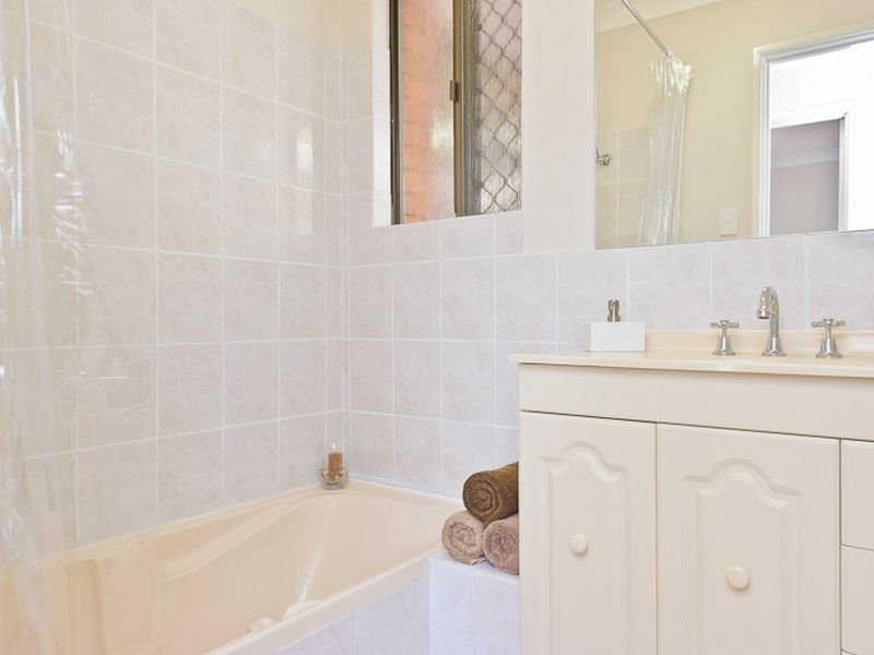 50 Ellison Drive, Padbury WA 6025