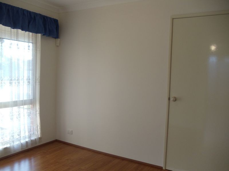 60 Hillcrest Road, Alexander Heights WA 6064