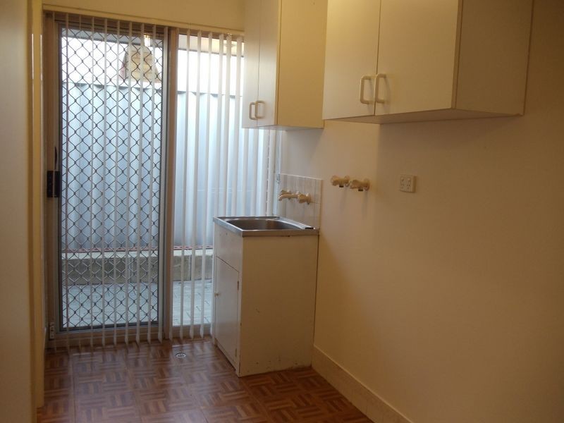 60 Hillcrest Road, Alexander Heights WA 6064