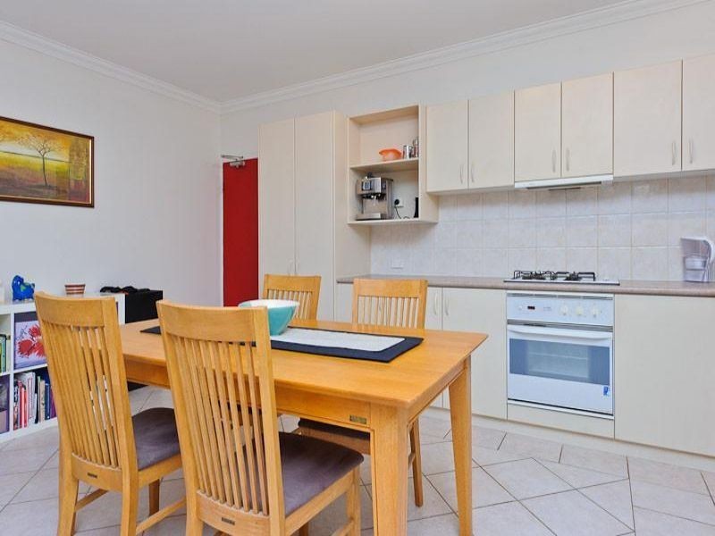 E2/88 Royal Street, East Perth WA 6004