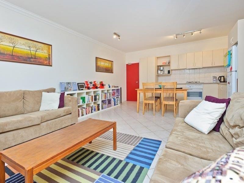 E2/88 Royal Street, East Perth WA 6004