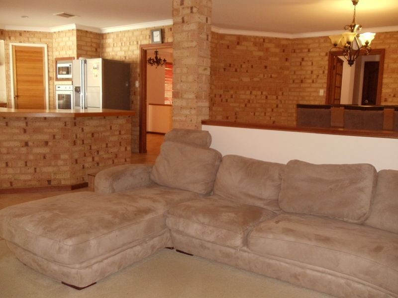 74 Luyer Avenue, East Cannington WA 6107