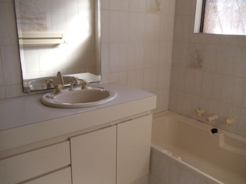 74 Luyer Avenue, East Cannington WA 6107