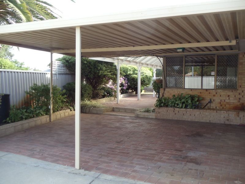 74 Luyer Avenue, East Cannington WA 6107