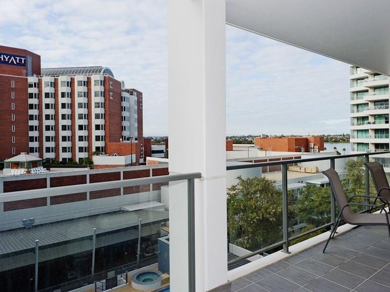 69/131 Adelaide Terrace, East Perth WA 6004