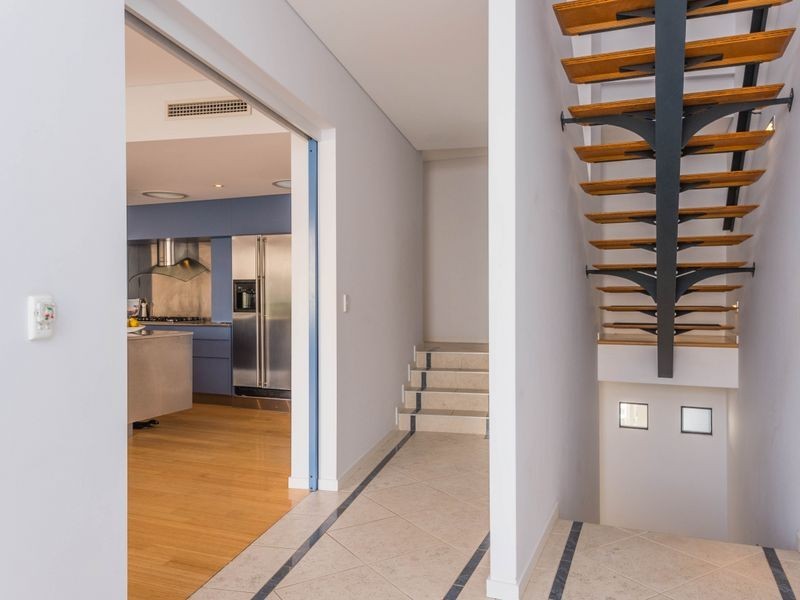 22 Old Belvidere Promenade, East Perth WA 6004