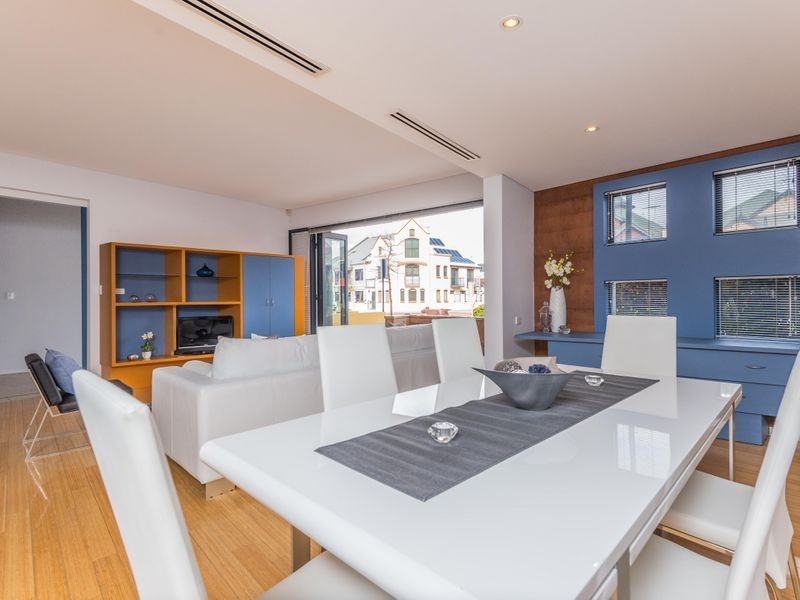 22 Old Belvidere Promenade, East Perth WA 6004